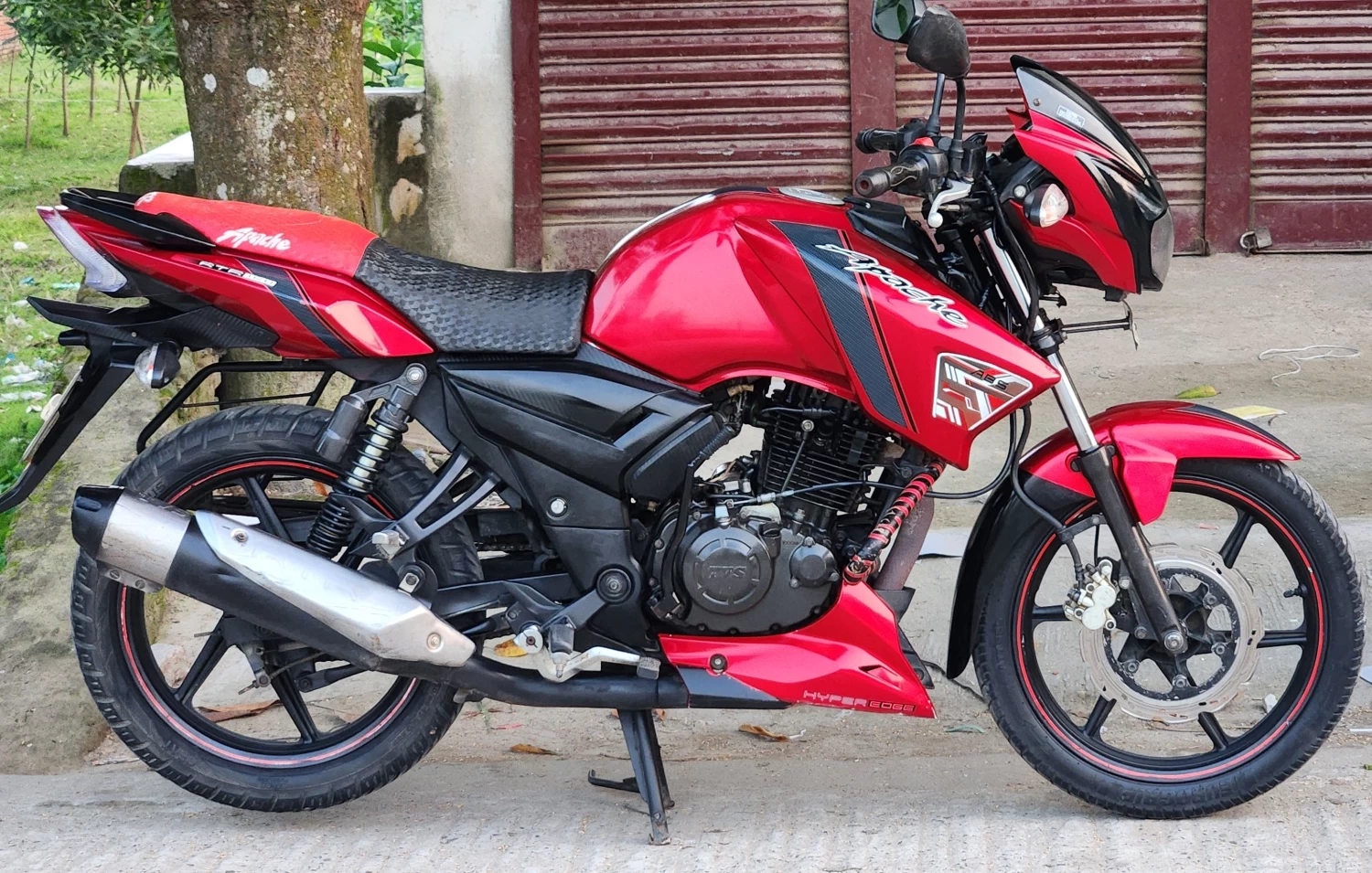 Apache RTR 150 cc