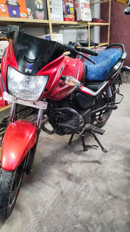 TVS Metro Plus