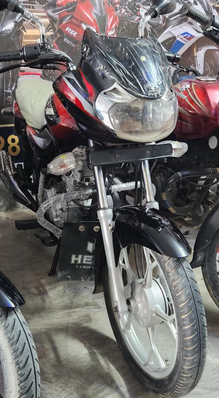 Bajaj discover